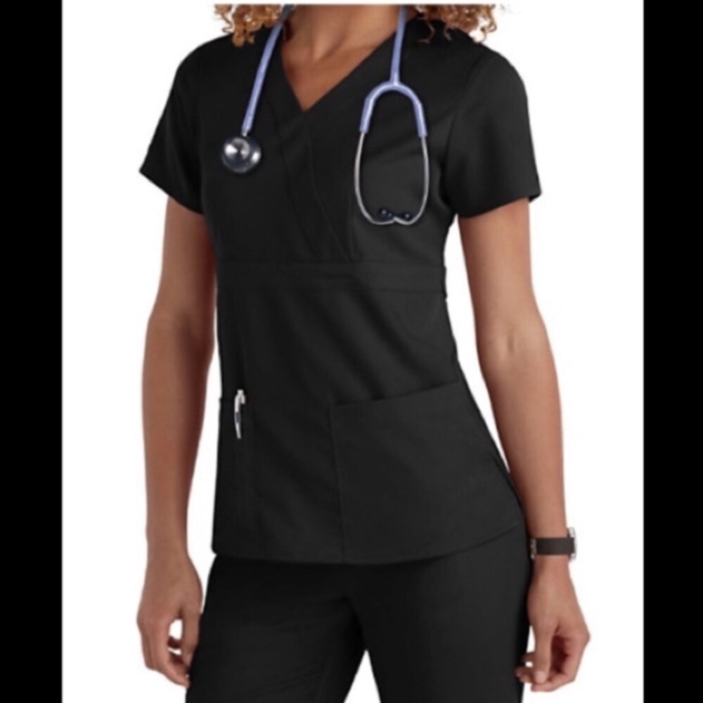 Women’s Black Grey’s Anatomy Scrub Set Size Small